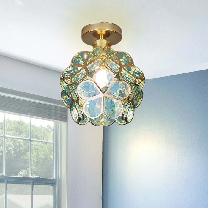 Blomstermønstret glass taklampe