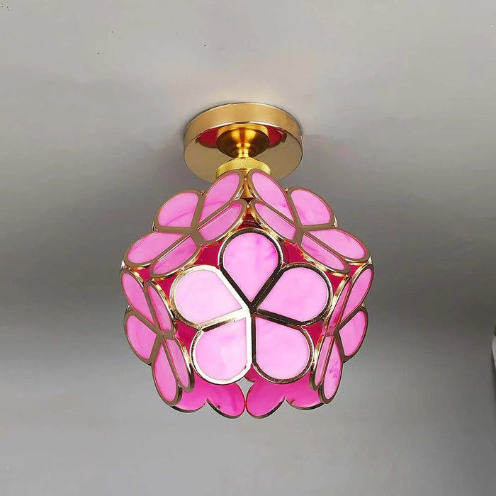 Blomstermønstret glass taklampe
