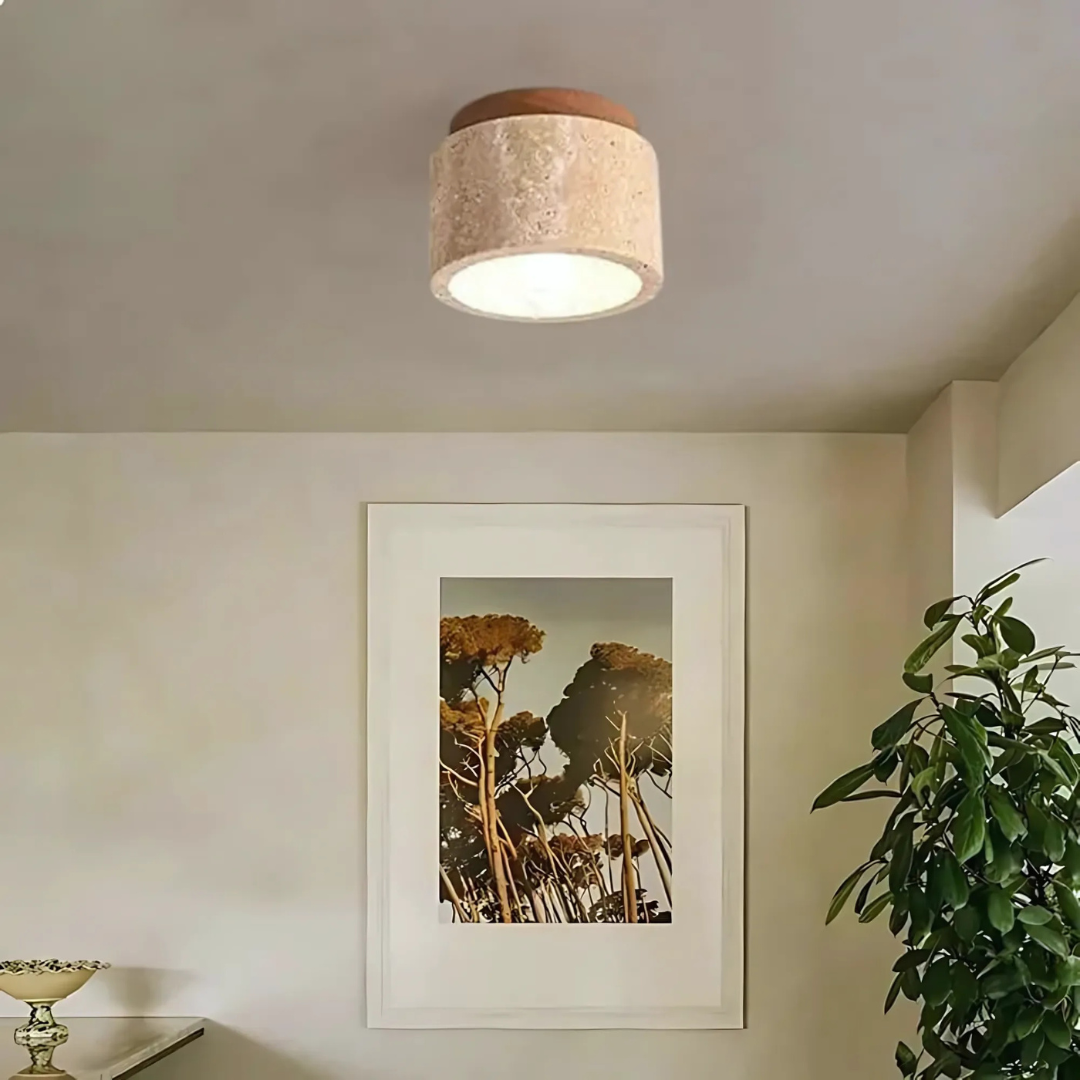 Tavera - Sylinderformet travertin taklampe med tredetaljer