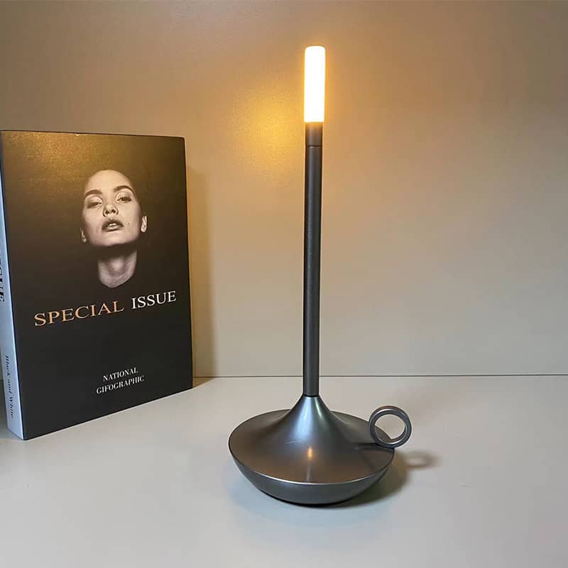 Lampe de table nordique en forme de bougeoir