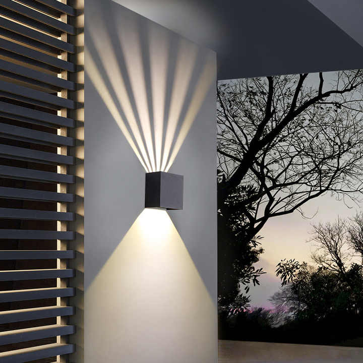 Applique murale extérieure Led Carré Noir