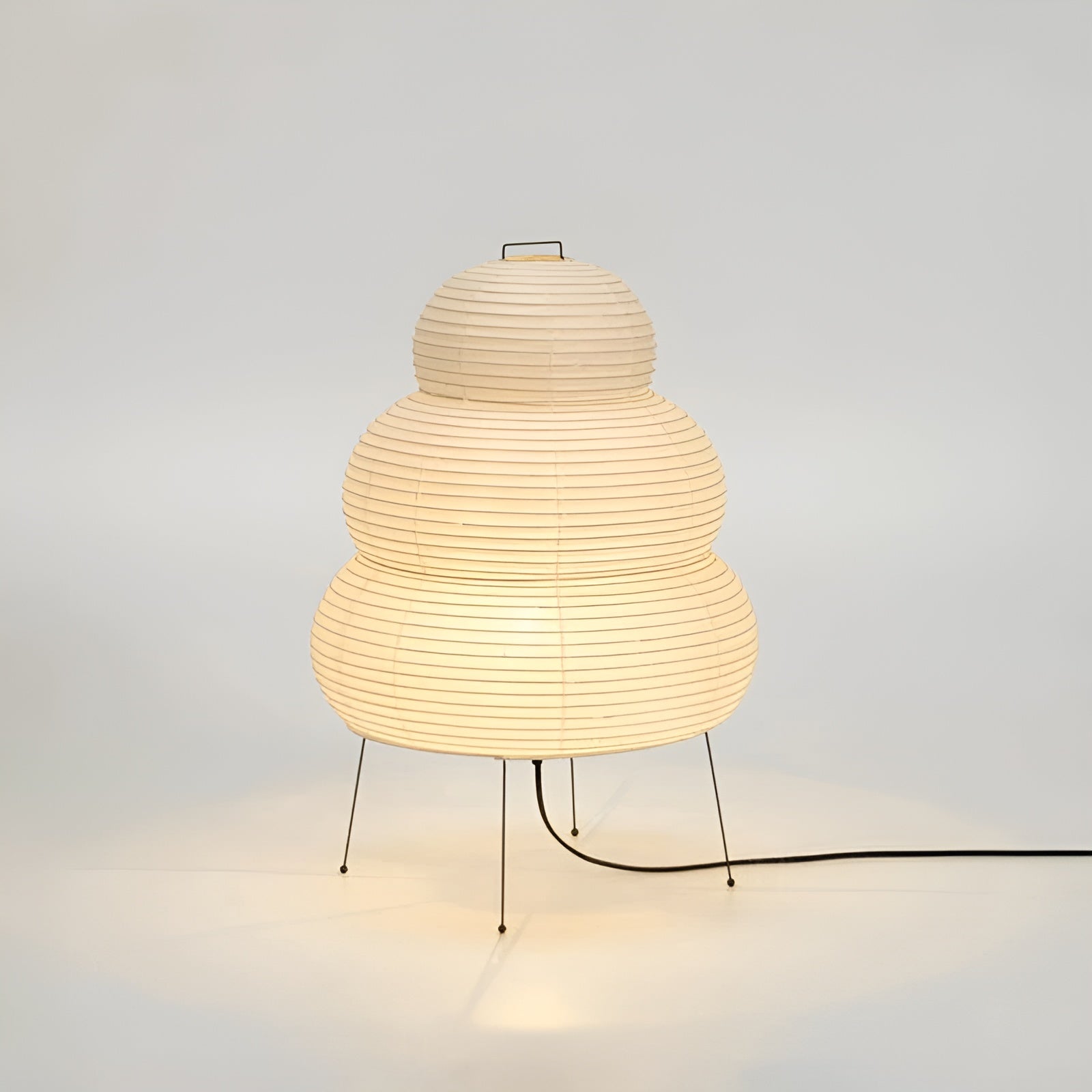 Satori – Japansk-inspirert bordlampe i rispapir