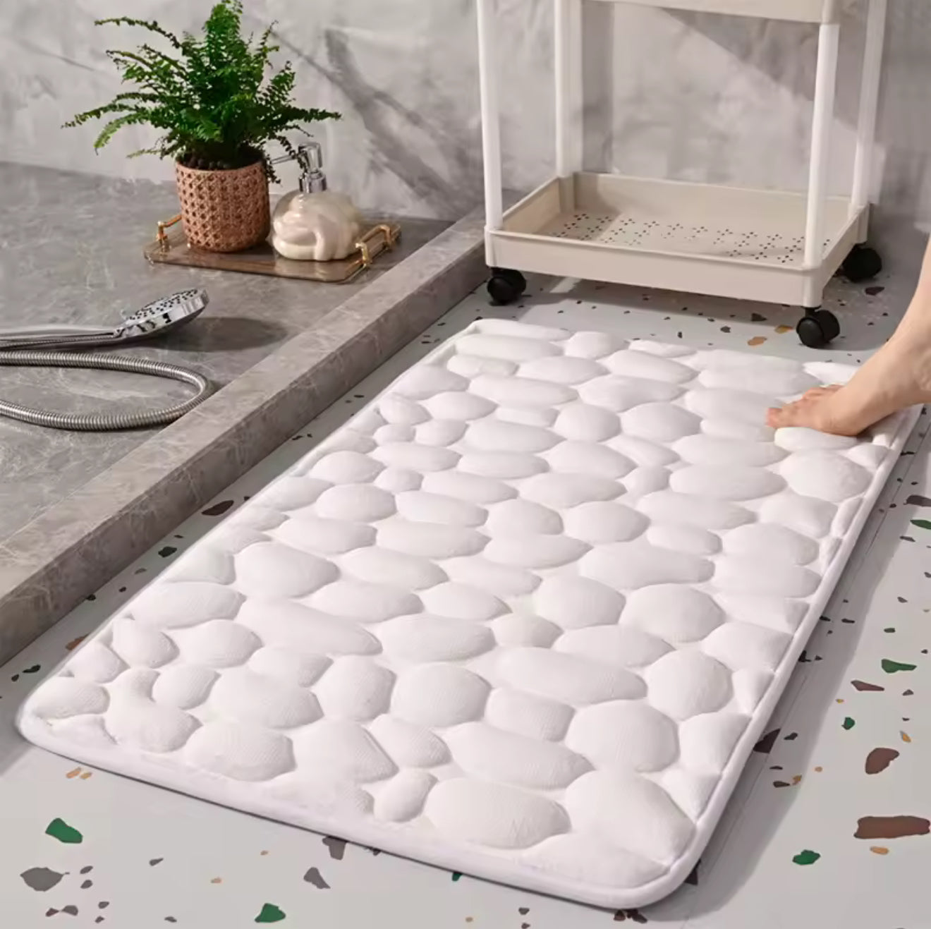 Tapis de Bain Galets Ultra-Absorbant – Doux & Antidérapant