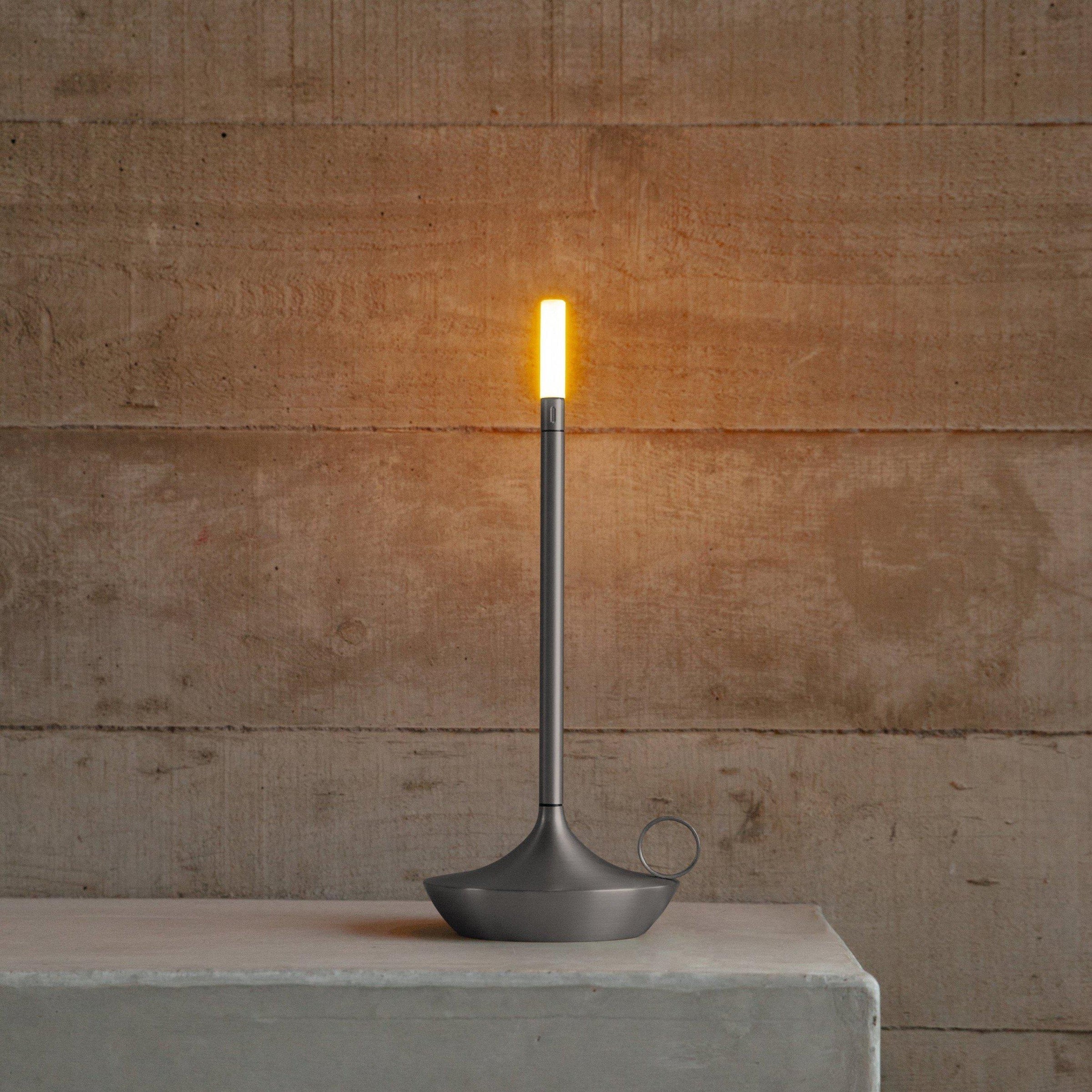 Lampe de table nordique en forme de bougeoir