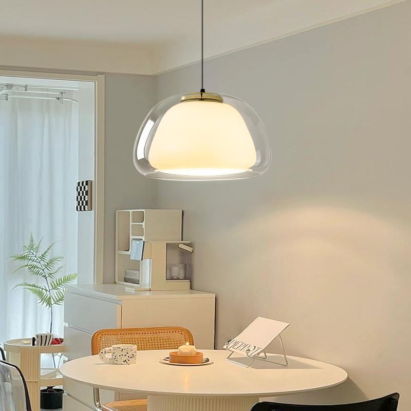 Suspension moderne design en verre