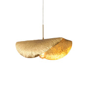 Suspension moderne doré en laiton en forme de feuille