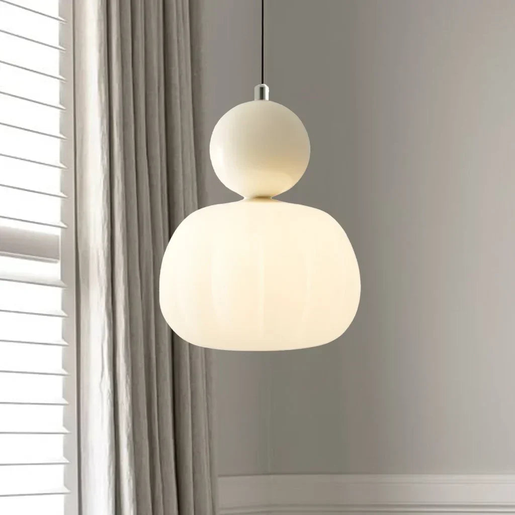 CreamHalo – Elegant pendellampe i art deco-stil
