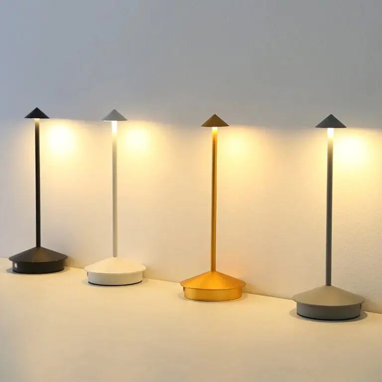 Lampe de table rechargeable style minimaliste moderne