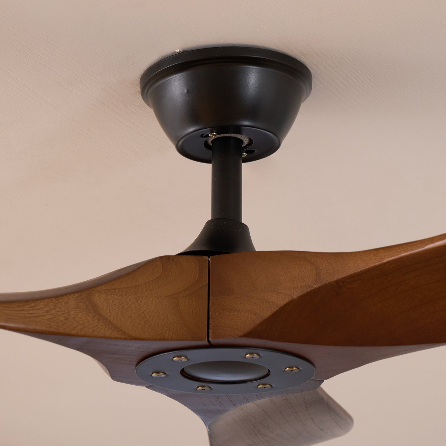 Ventilateur de plafond Noreza en bois