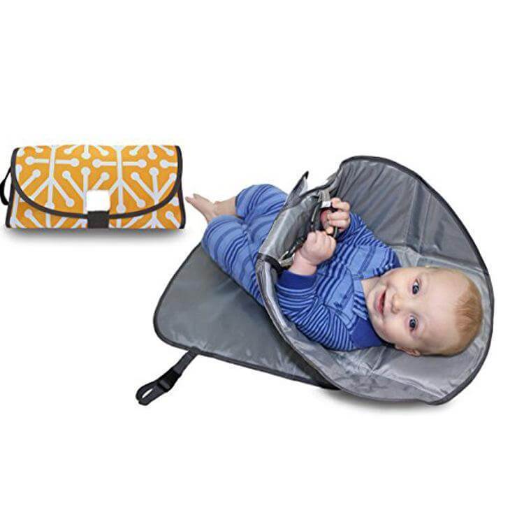 BabySoft Care– 3-i-1 Bærbar Stellematte med Oppbevaring og Komfortpute for Baby