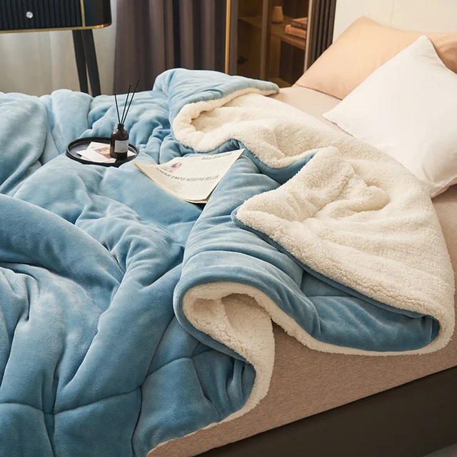 Élissia | Couverture Douce – Chaleur Luxueuse et Élégance Durable Bleu