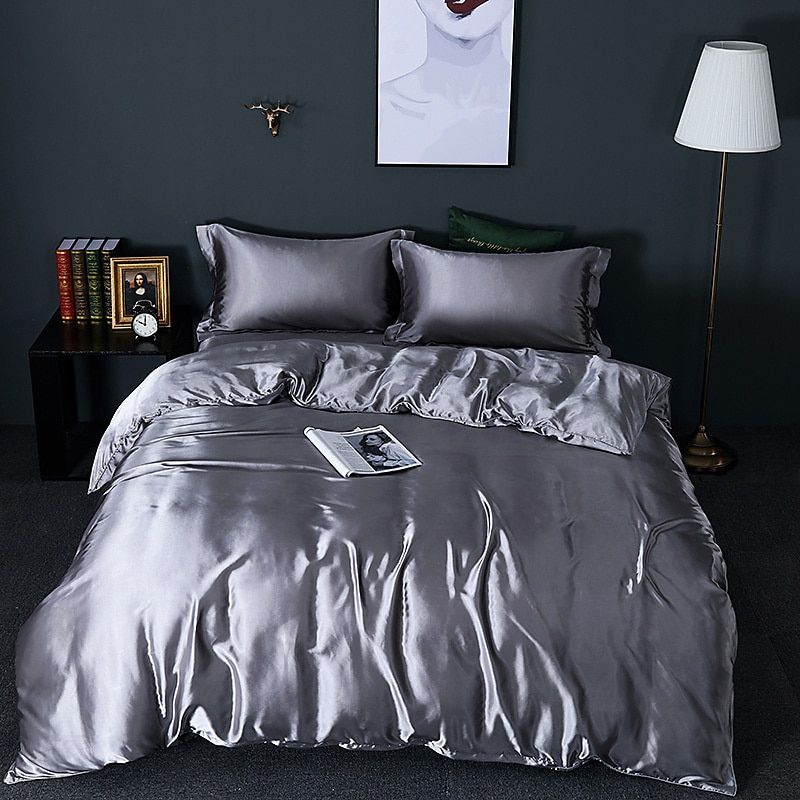 Ensemble De Literie 4 Pièces En Soie Satin Avec Housse De Couette Drap Et 2 Taies D’Oreiller Bedding Electro Paris Gris Drap housse 180 cm + drap housse 200 x 230 cm + 2 taies d'oreiller