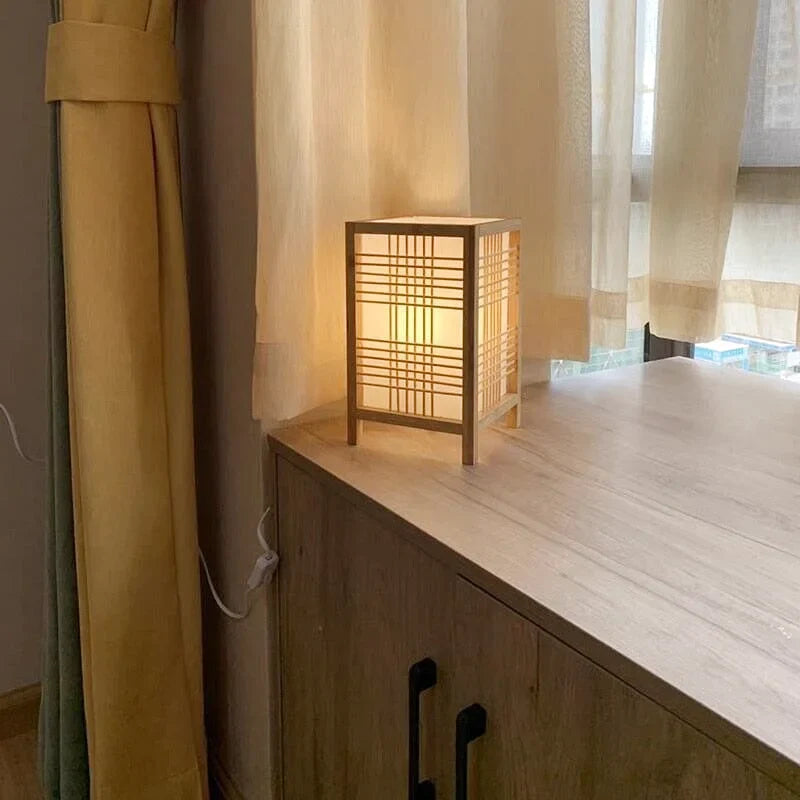Lampe Chevet Design Moderne | Ulti - Designix Lampe de chevet L15cm x H25cm