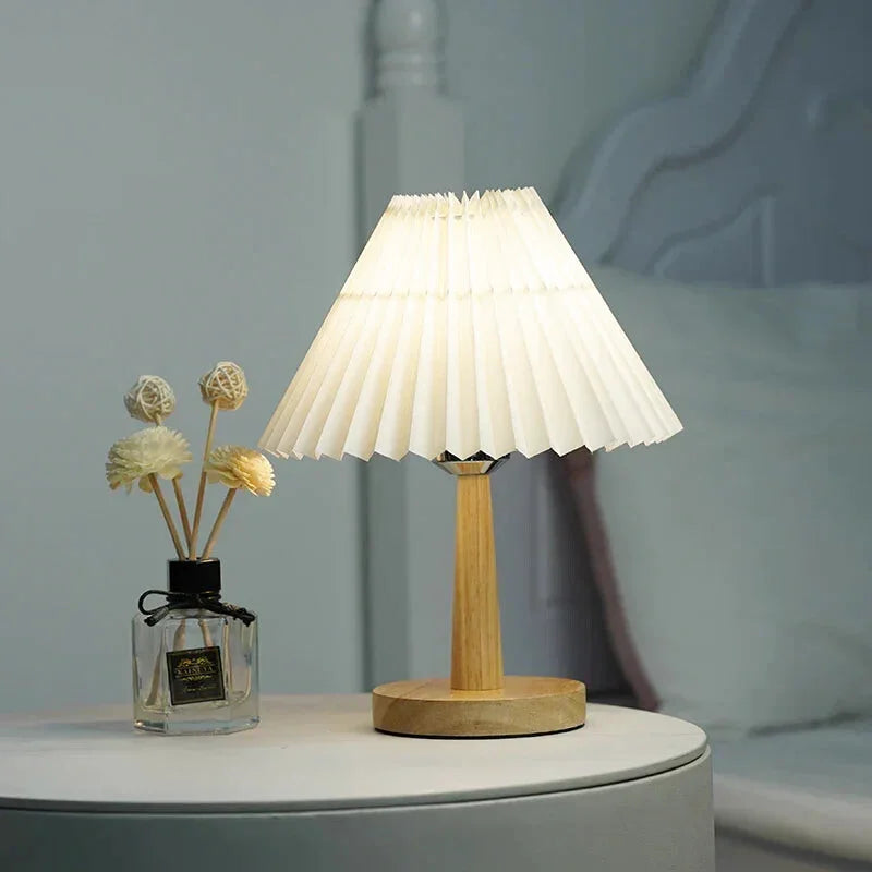 Nattlampe i naturlig tre