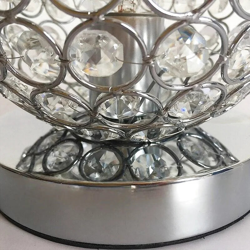 Nattbordslampe i juveldesign