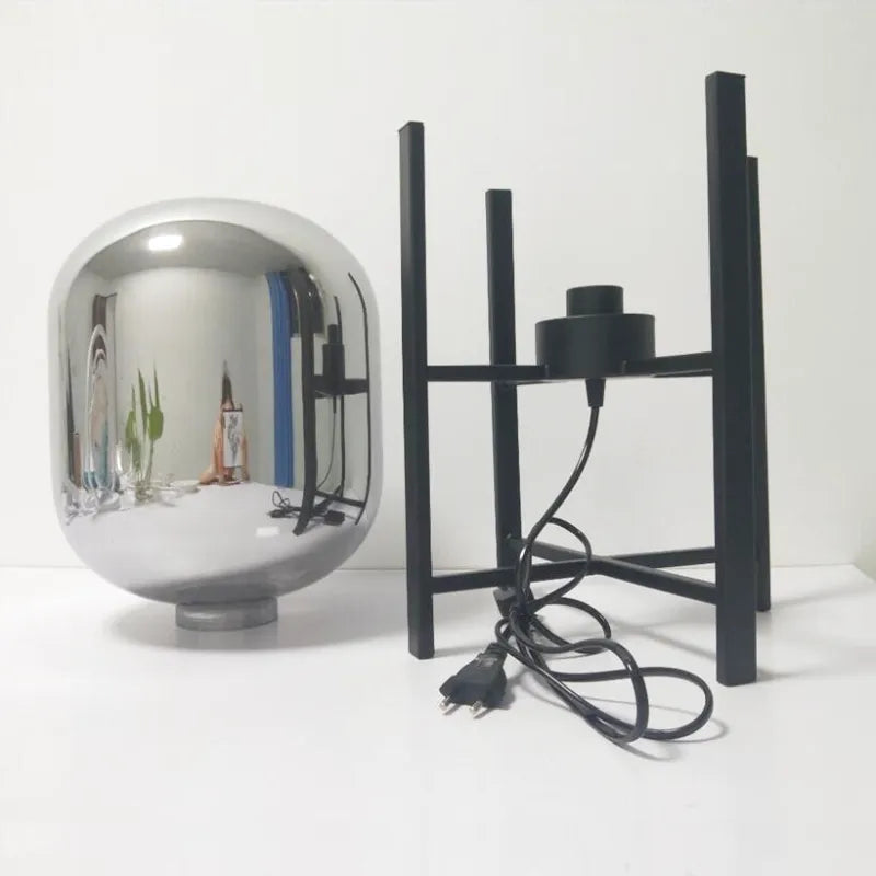 Stilig nattbordslampe 