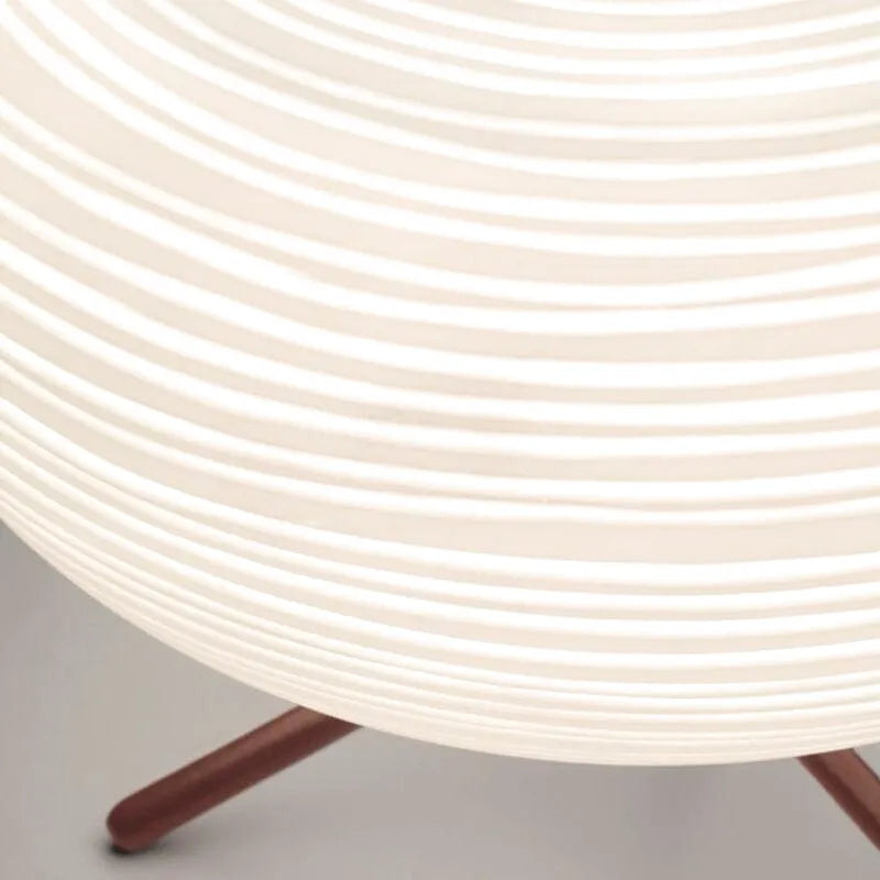 Japansk nattbordslampe | Lysende sjarm
