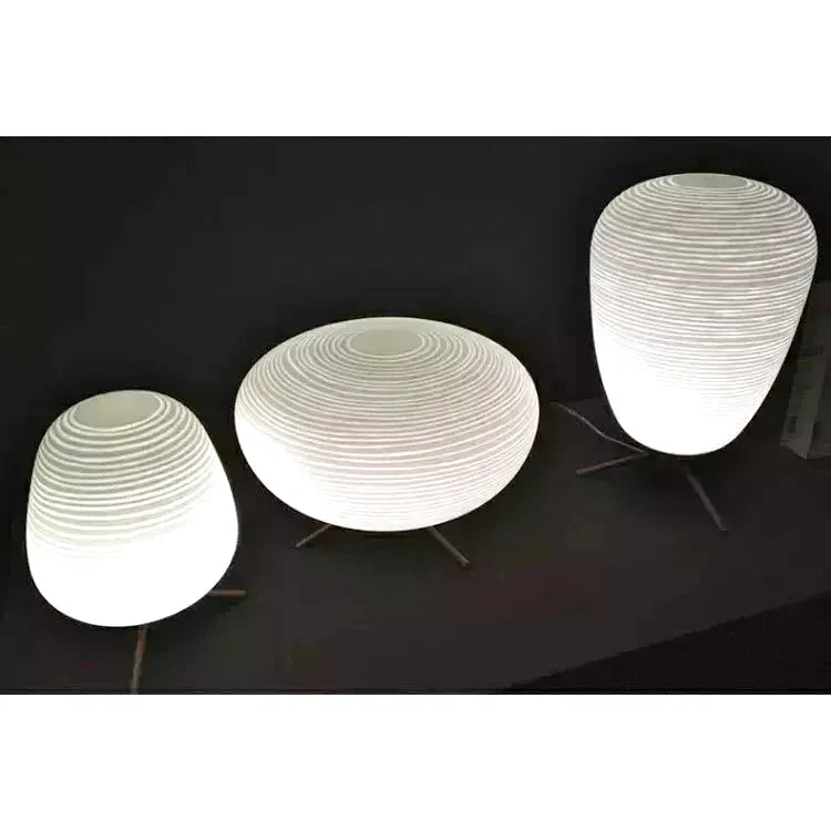 Japansk nattbordslampe | Lysende sjarm
