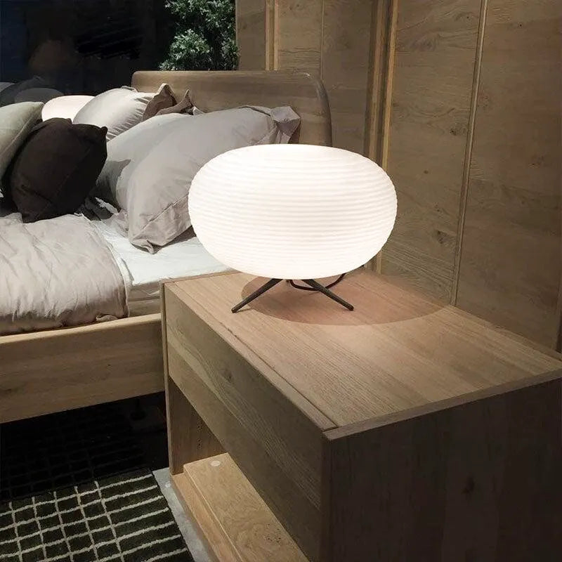 Japansk nattbordslampe | Lysende sjarm