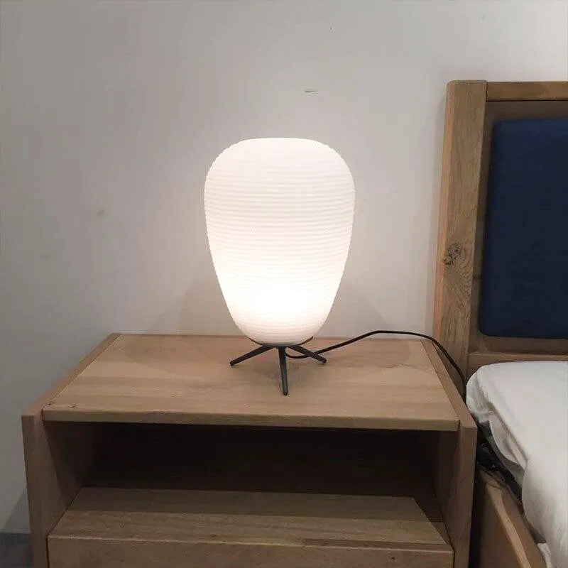 Japansk nattbordslampe | Lysende sjarm