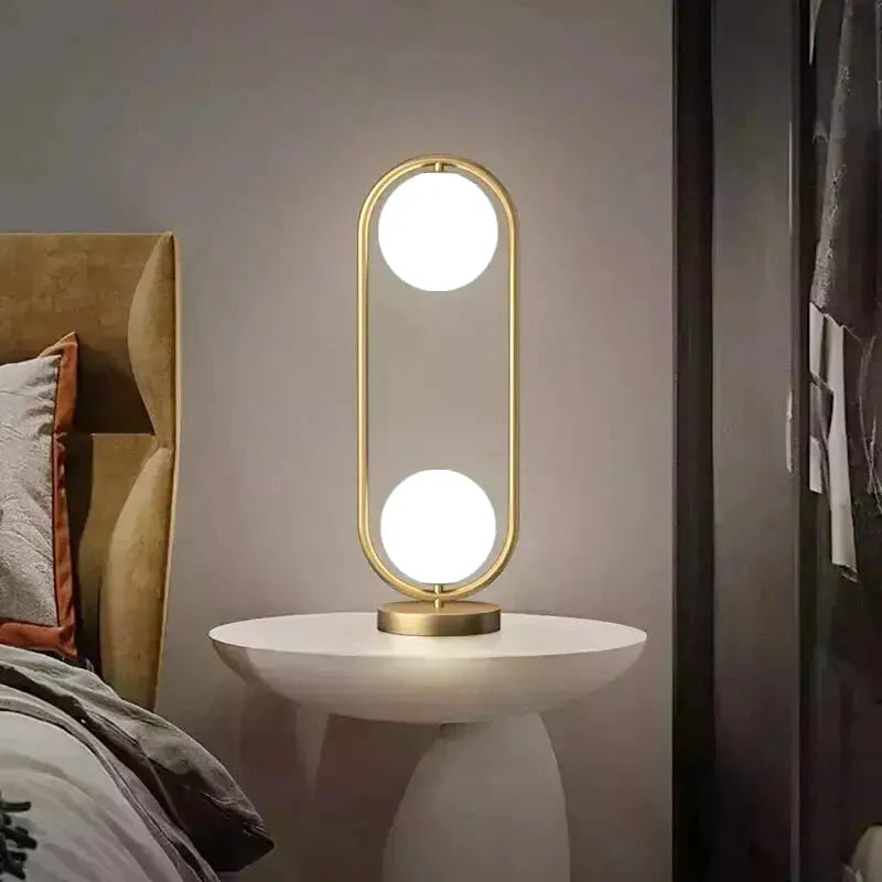 Lampe de Chevet Minimaliste | Élégance Nocturne - Designix Lampe de chevet Laiton Blanc Chaud