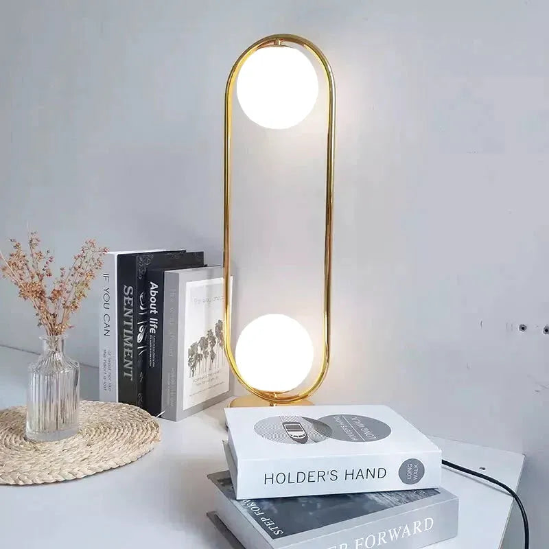 Minimalistisk nattbordslampe | Nattlig eleganse 