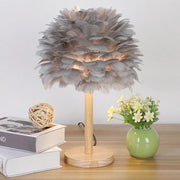 Fjær nattbordslampe