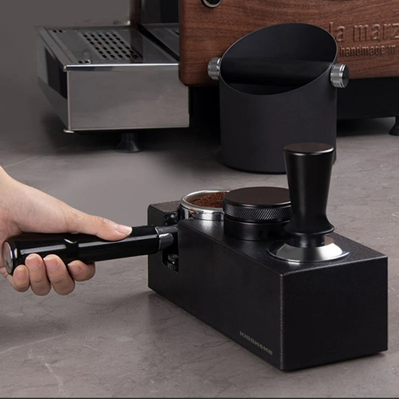 Justerbar kaffetamperstasjon – Holder for portafilter 51–58 mm