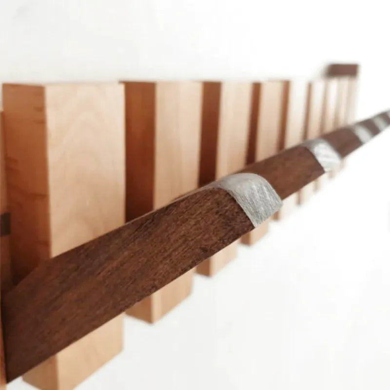 Porte-Manteau en Bois en Forme de Piano