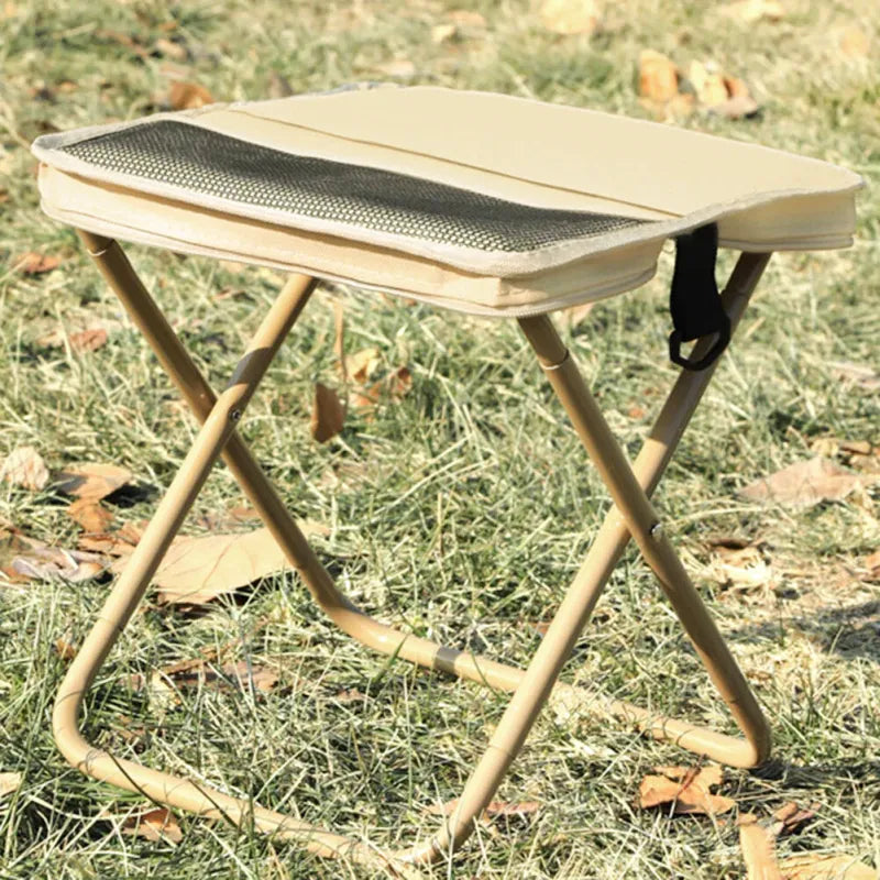 Tabouret pliant portable avec pochette de transport