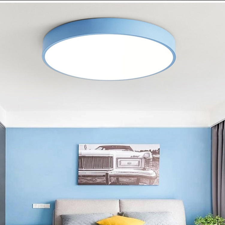 Plafonnier rond minimaliste
